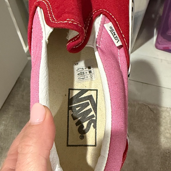 Vans Two-Tone Red and Pink Slip-Ons M 6.5/ W 8 - Picture 7 of 8